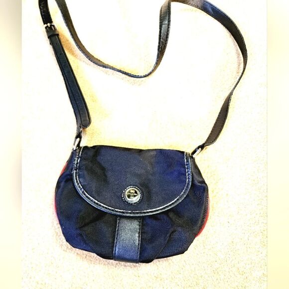 Lancelot Paris  - Picture 1 of 8